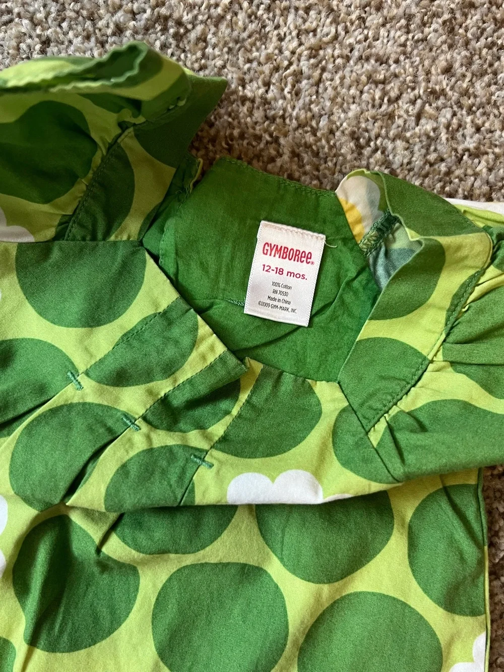 🎉5/$20🎉GYMBOREE Green Polka Dot Daisy Top